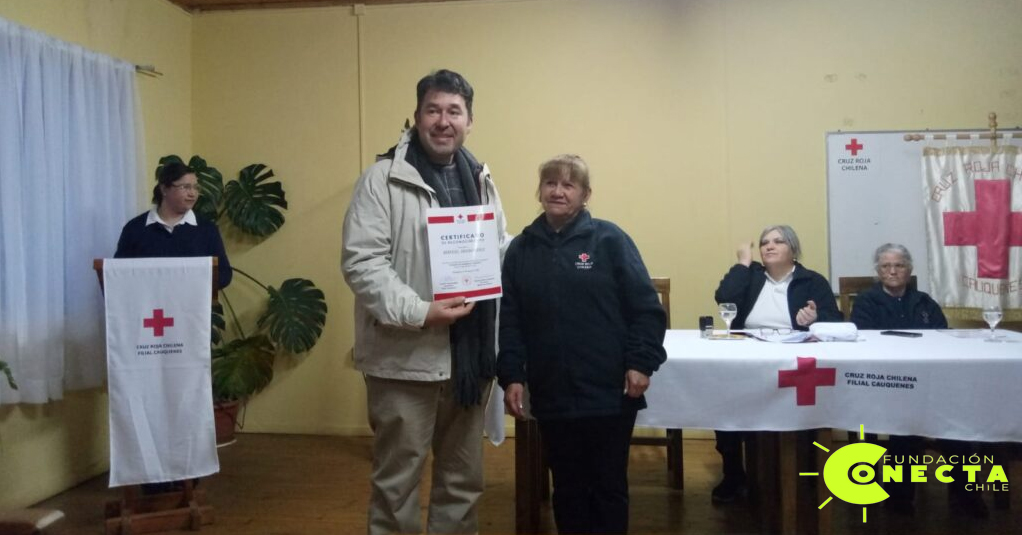 Premiación Manuel Hernández Cruz Roja Cauquenes
Desde emergencias climáticas hasta apoyo a familias vulnerables Fundación Conecta Chile compromiso con la comunidad.